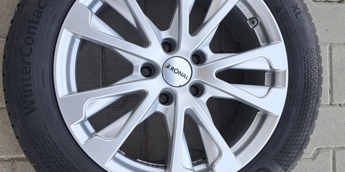 Przetarg nieograniczony na sprzedaż samochodu Toyota Camry Hybryd MR`18 E6d 2019