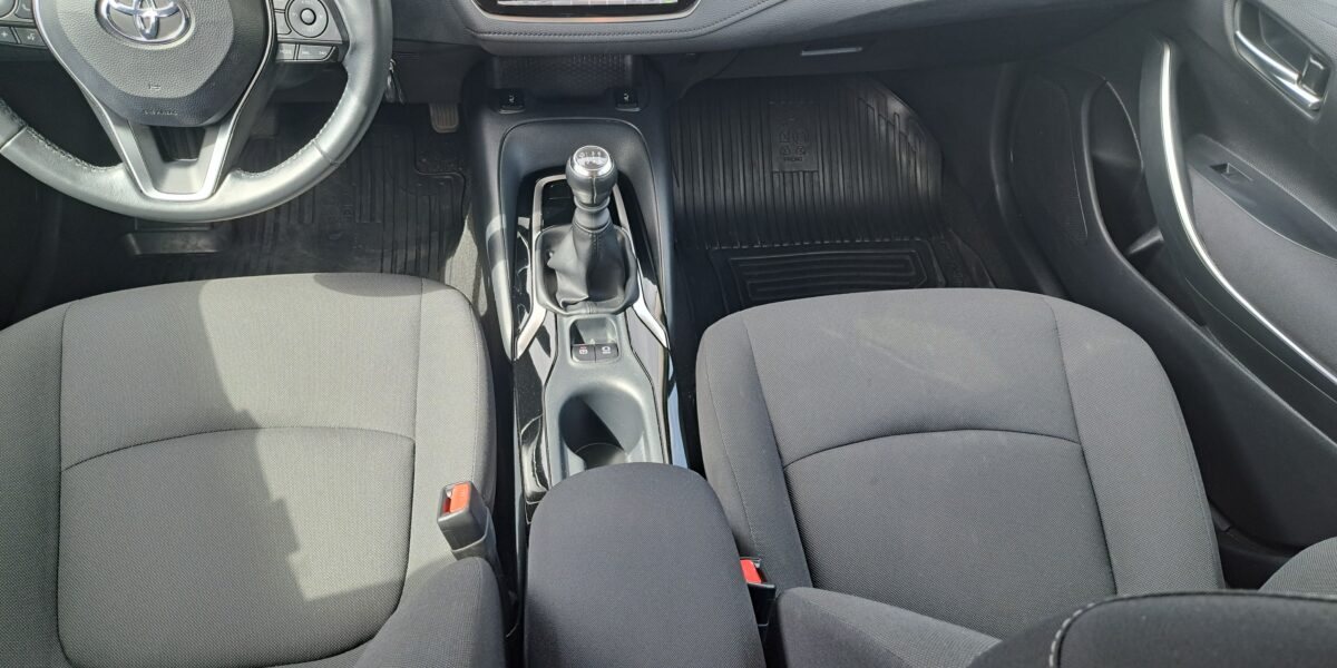 Ogłoszenie przetargu nieograniczonego na sprzedaż samochodu Toyota Corolla 1.5 MR`19 E6 z 2022 roku LU867NS